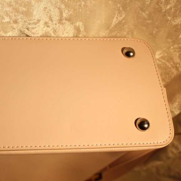 Pink Patent Leather Shoulder Bag - Daniel Joseph - Picture 8 of 9